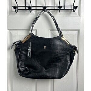 New with Tags Galian New York Large Shoulder Zip Purse Style ECS01K -Black